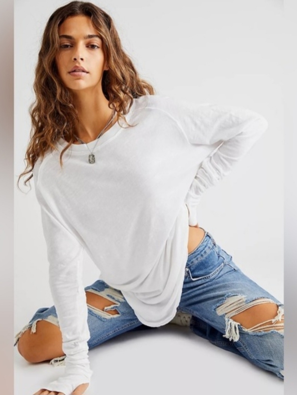 We The Free Arden  Tee With Thumbholes( set of 4) - White .Size S - Picture 4 of 15